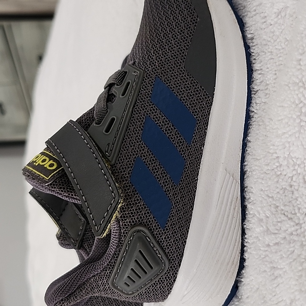 ADIDAS Size 6K  Sneakers | Dark Gray with Blue Stripes